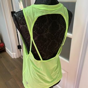 Lululemon tank